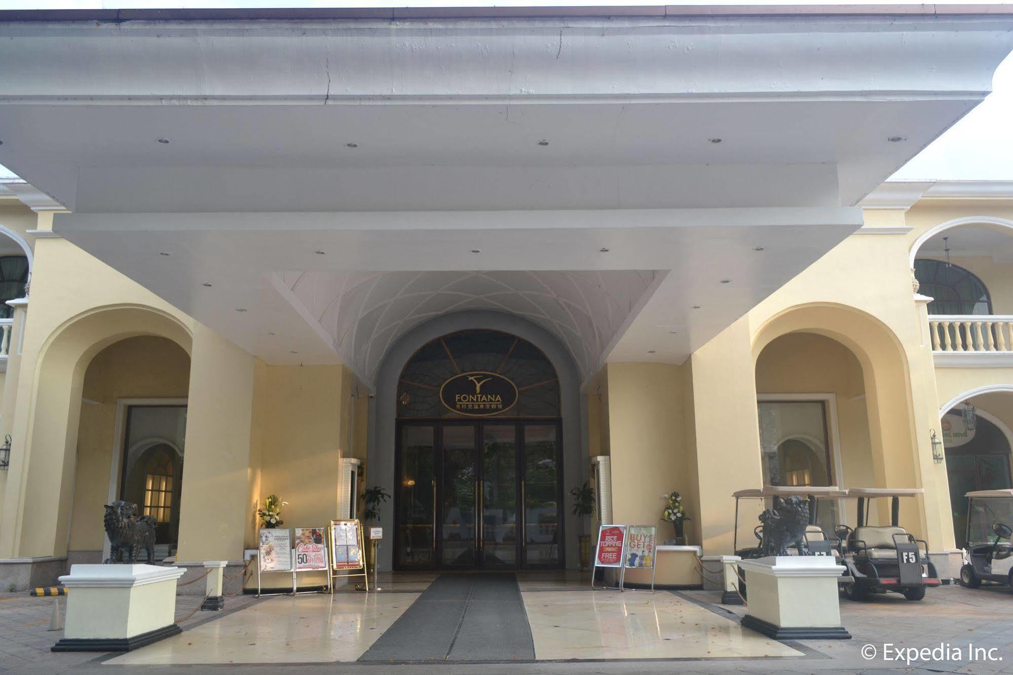 Fontana Hotel And Villas - Fontana Hot Spring Leisure Parks Mabalacat Eksteriør billede